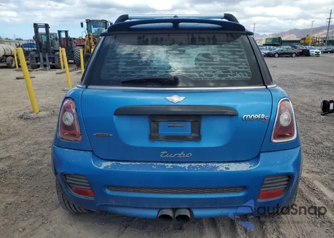 2008 Mini Cooper S из США, поврежденный, VIN WMWMF73518TT86953